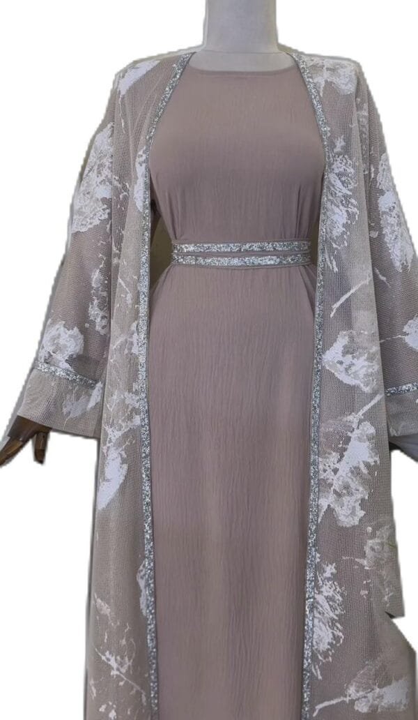 Shimmer Abaya